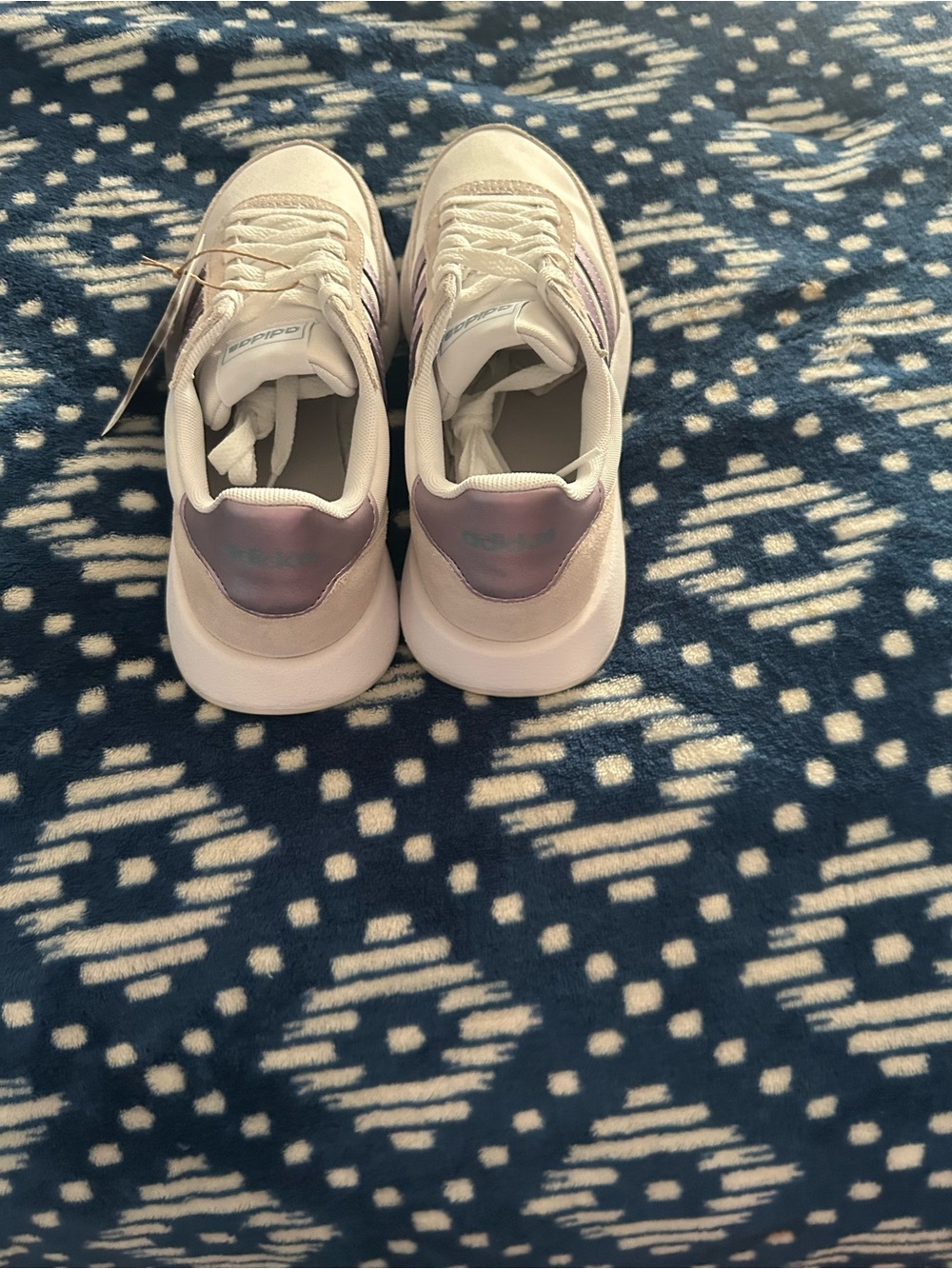 adidas Women’s White Sneakers with Light Pink Stripes - Picture 6 of 8